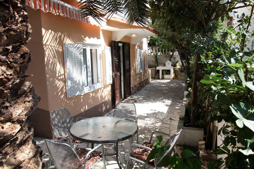 Apartments Jasmin Trogir Bagian luar foto