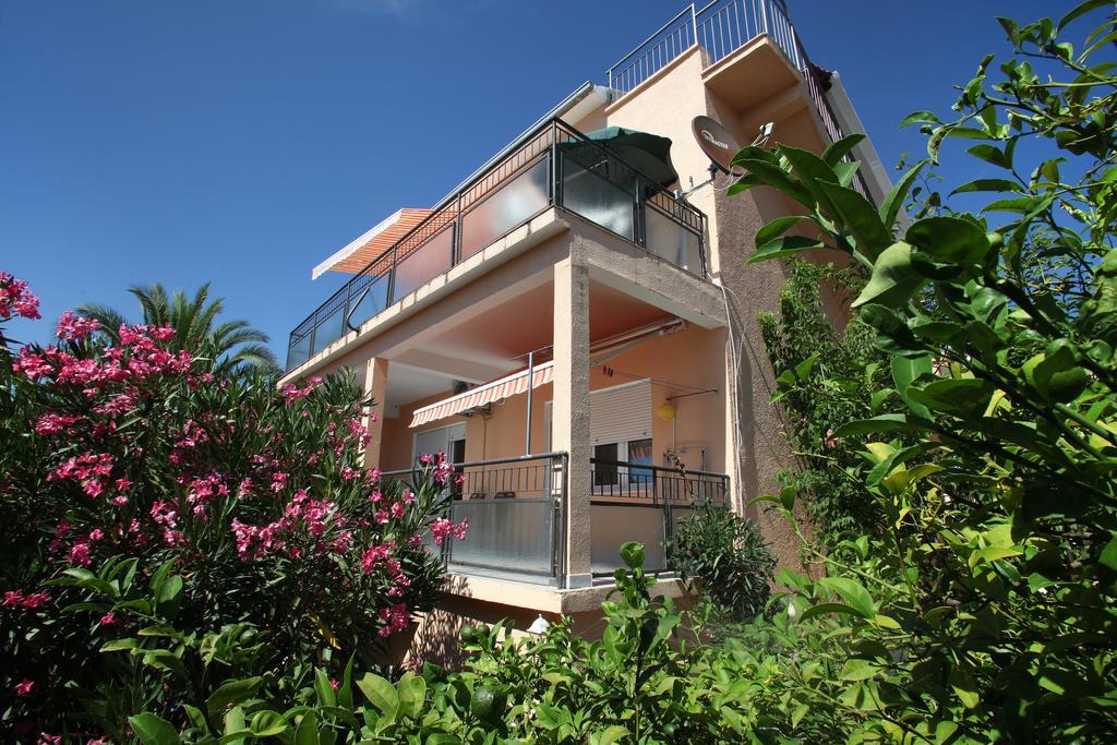 Apartments Jasmin Trogir Bagian luar foto