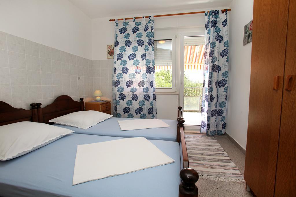 Apartments Jasmin Trogir Bagian luar foto
