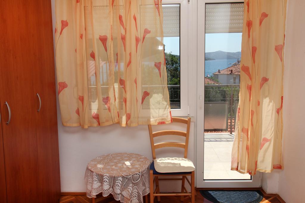 Apartments Jasmin Trogir Bagian luar foto